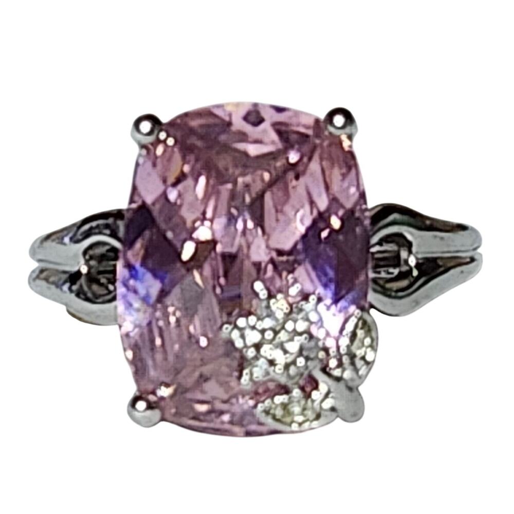 Vintage 1990s Avon NV Natalia V Callister Cushion Pink Gemstone Ring Size 9